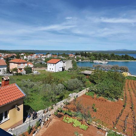 Beautiful Apartment In Raslina With Wifi 외부 사진