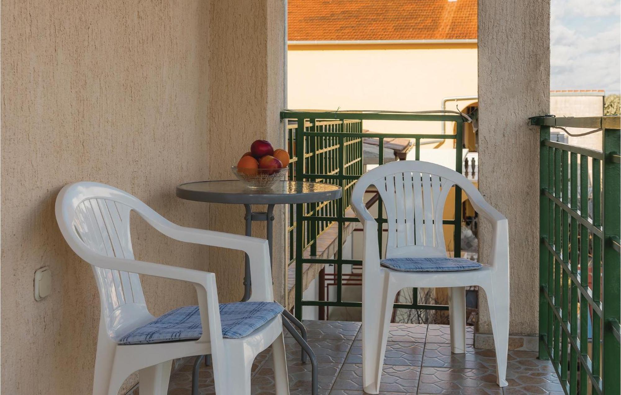 Beautiful Apartment In Raslina With Wifi 외부 사진