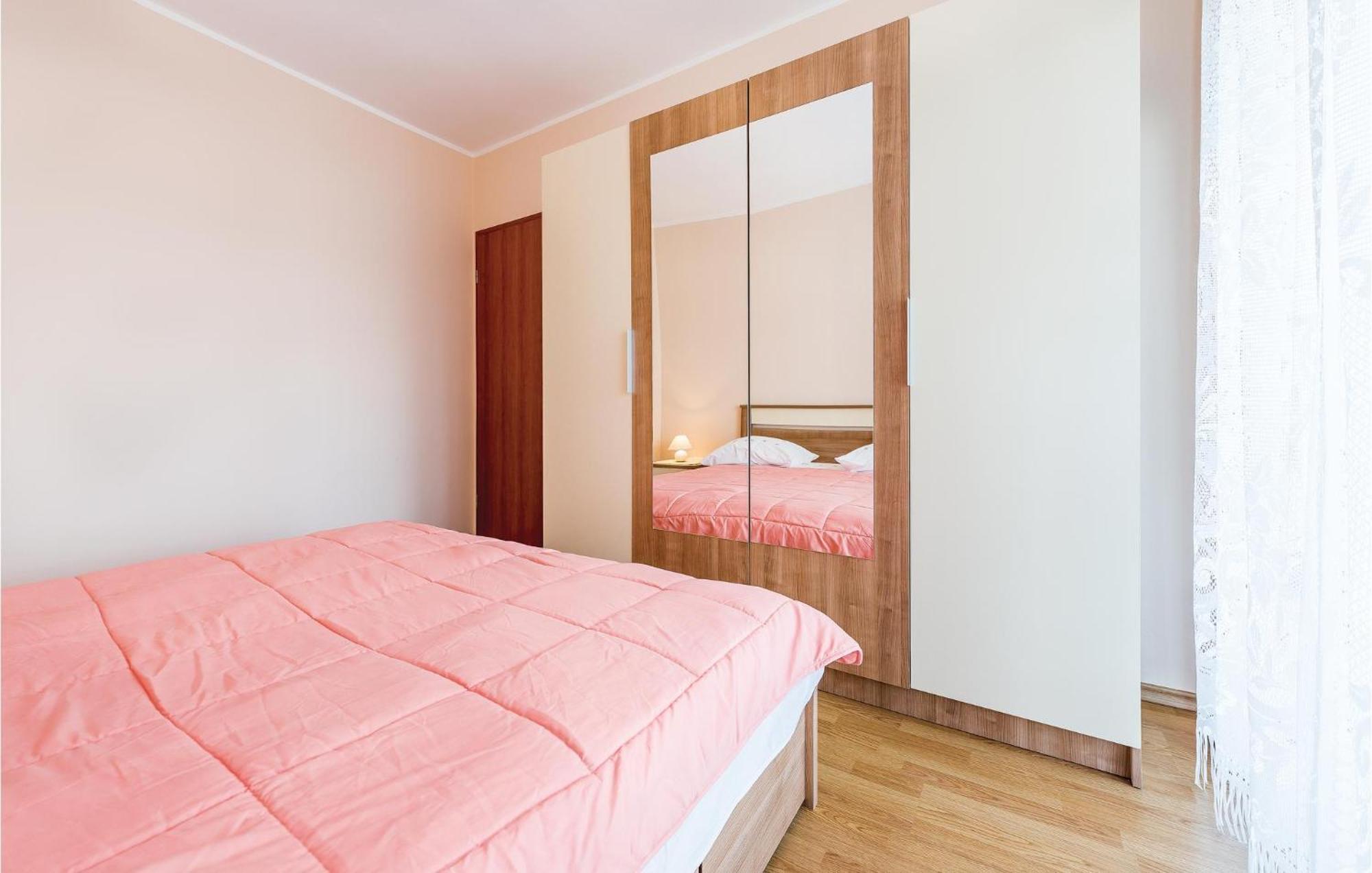 Beautiful Apartment In Raslina With Wifi 외부 사진